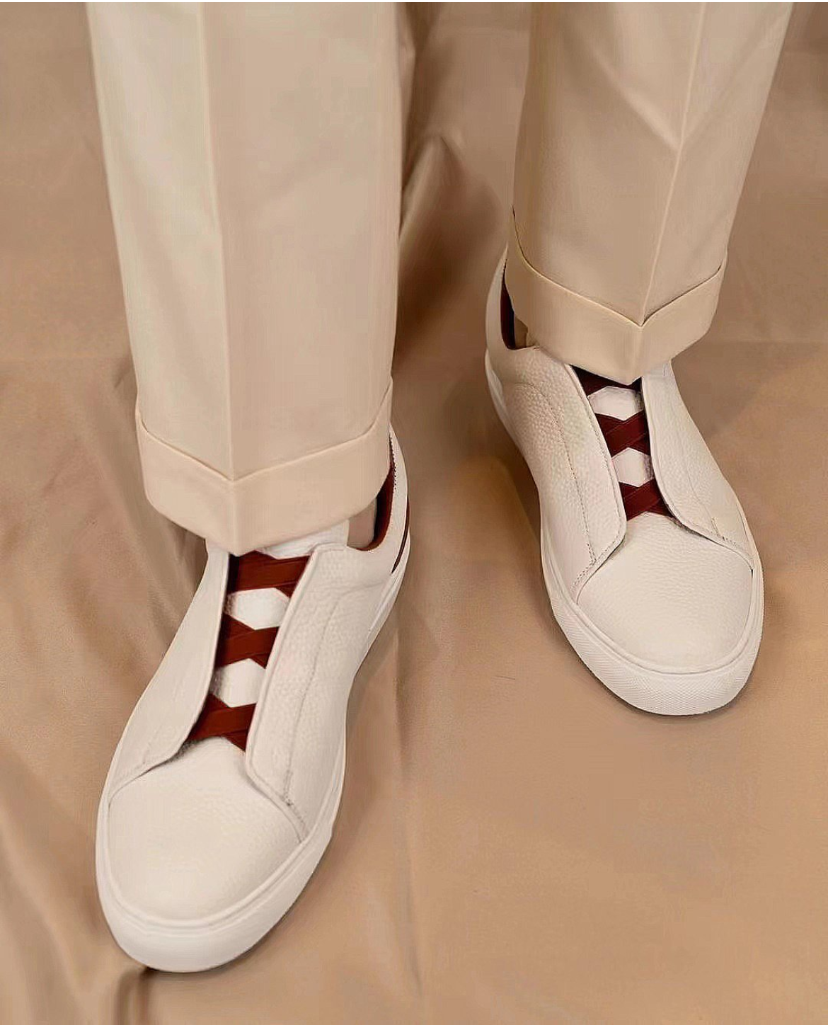 Sneaker HELGA aus Leder