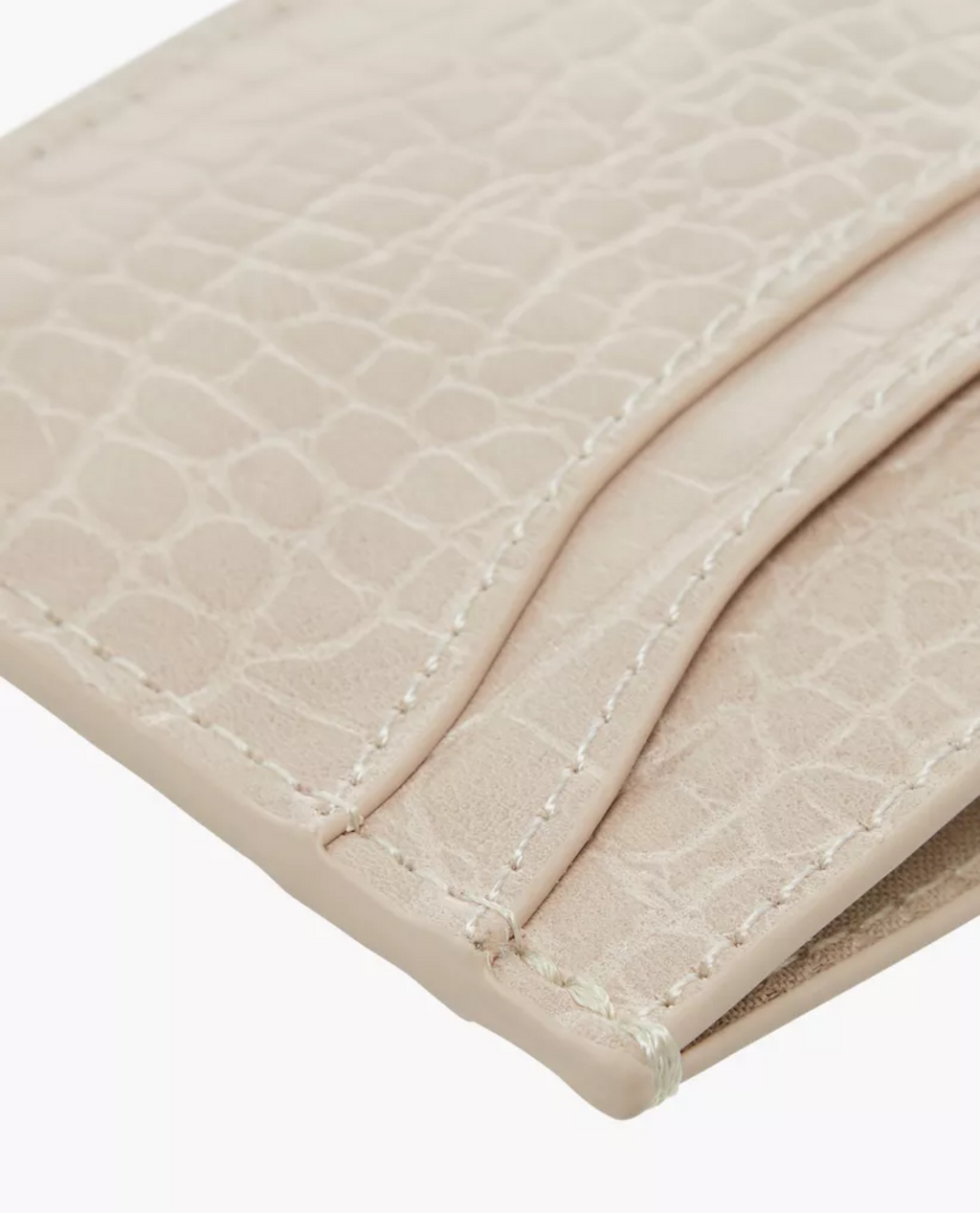 Kartenetui SODERTALJE aus Leder in Krokoprägung - Beige