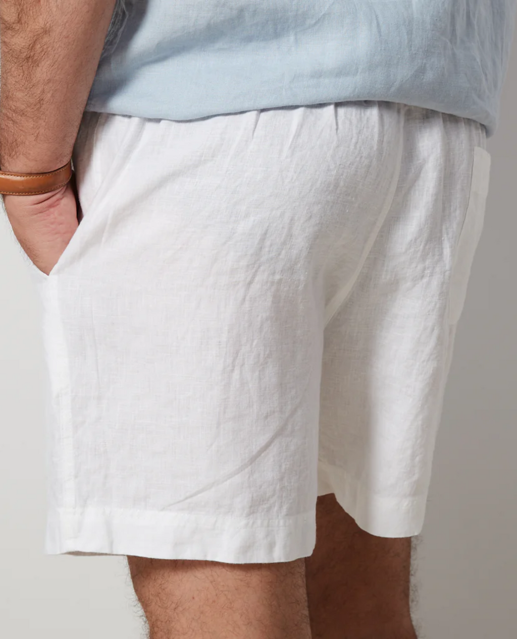 Shorts UINDRE aus Leinen – Weiß