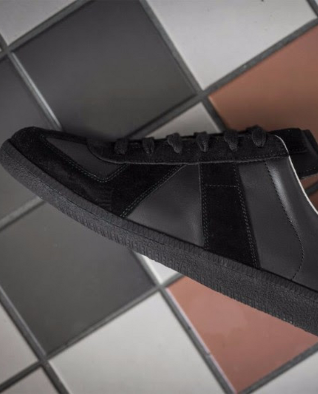 Schuh LUND aus Leder – Schwarz