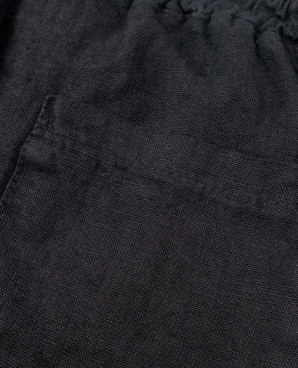 Shorts EIDAR aus Leinen
