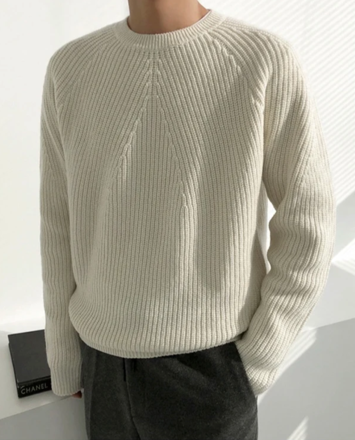 Skandinavischer Herrenpullover