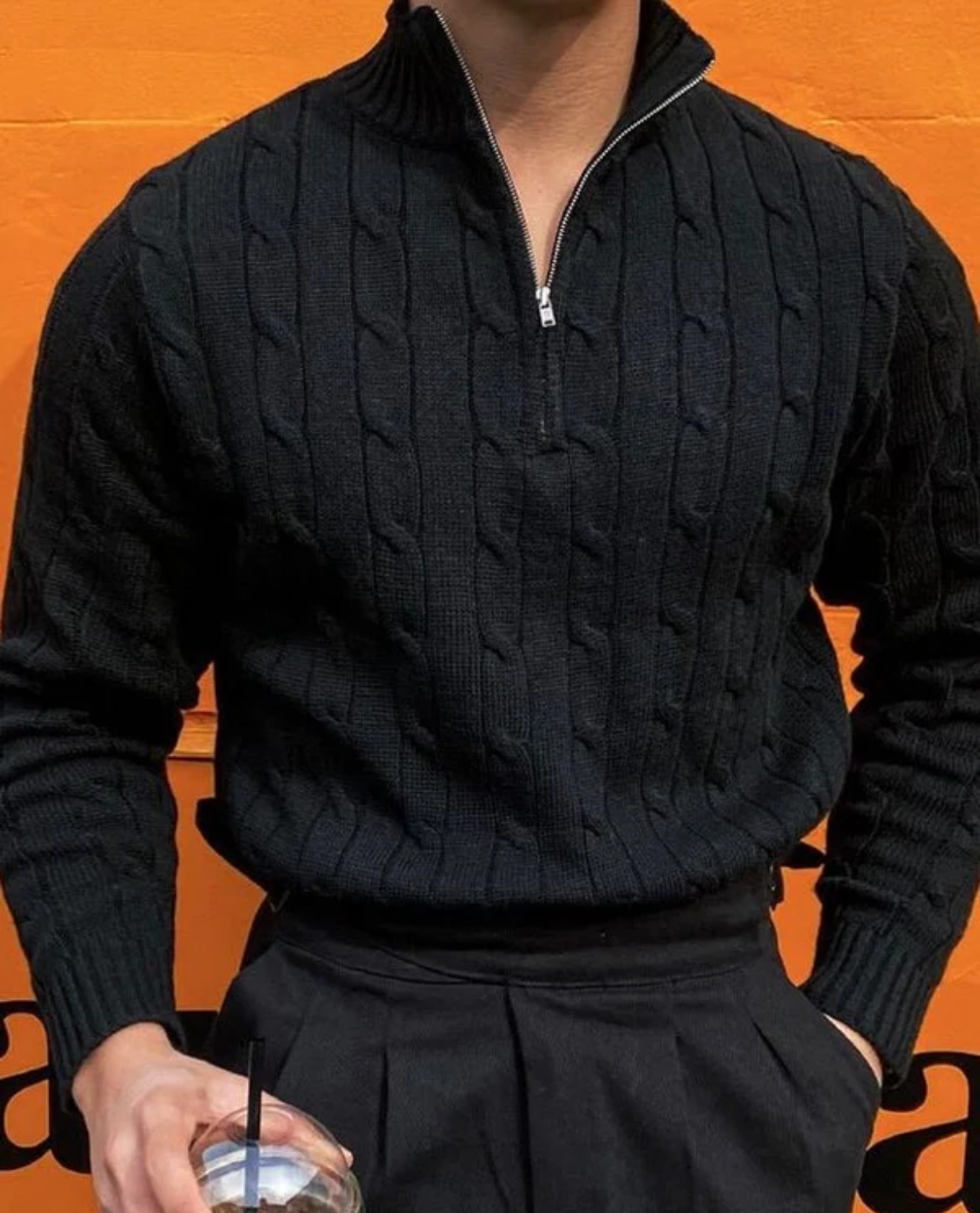 Skandinavischer Pullover