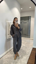 DÅN Bluse aus Stoff - Grau
