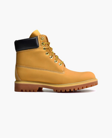 Skandinavische Stiefel