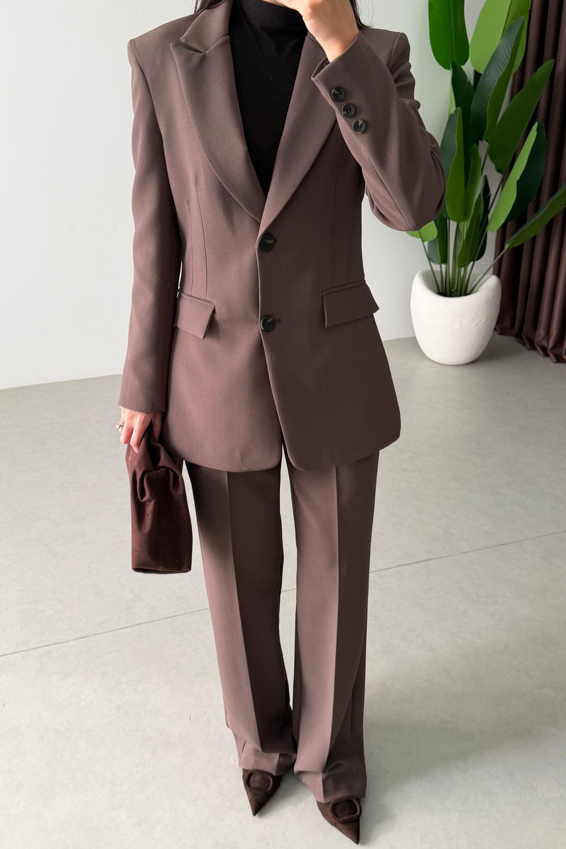BNGVE Anzug-Set - Braun-Taupe