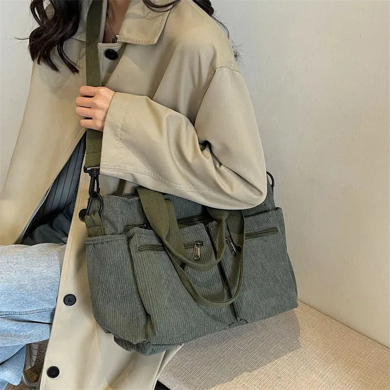 Grand sac à main cabas bandoulière de cours en velours côtelé multipoches Élina