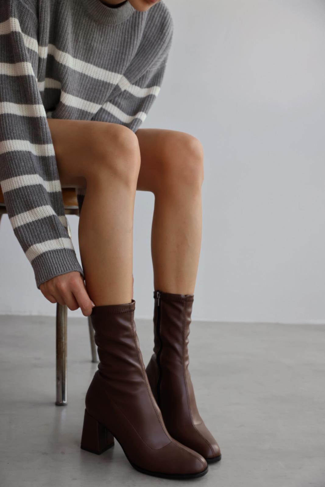 Stiefel TDEN aus Stretchmaterial - Braun
