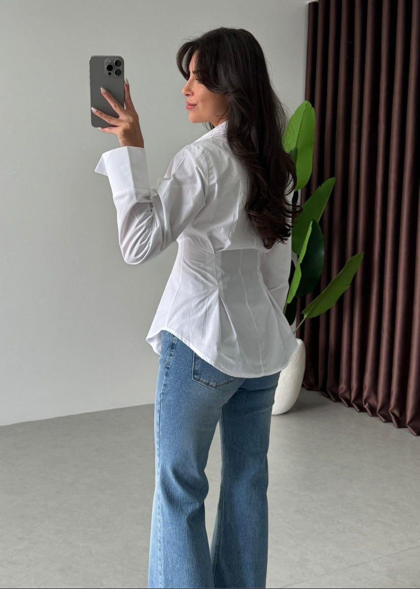 Stockholm Style Bluse