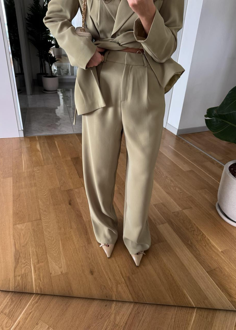 YRVAR Anzug-Set - Goldbeige